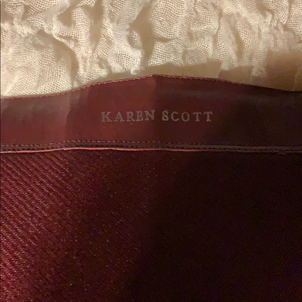 Knee high boots - Picture 4 of 5